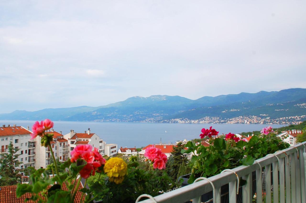 Apartment Rijeka With Sea View Εξωτερικό φωτογραφία