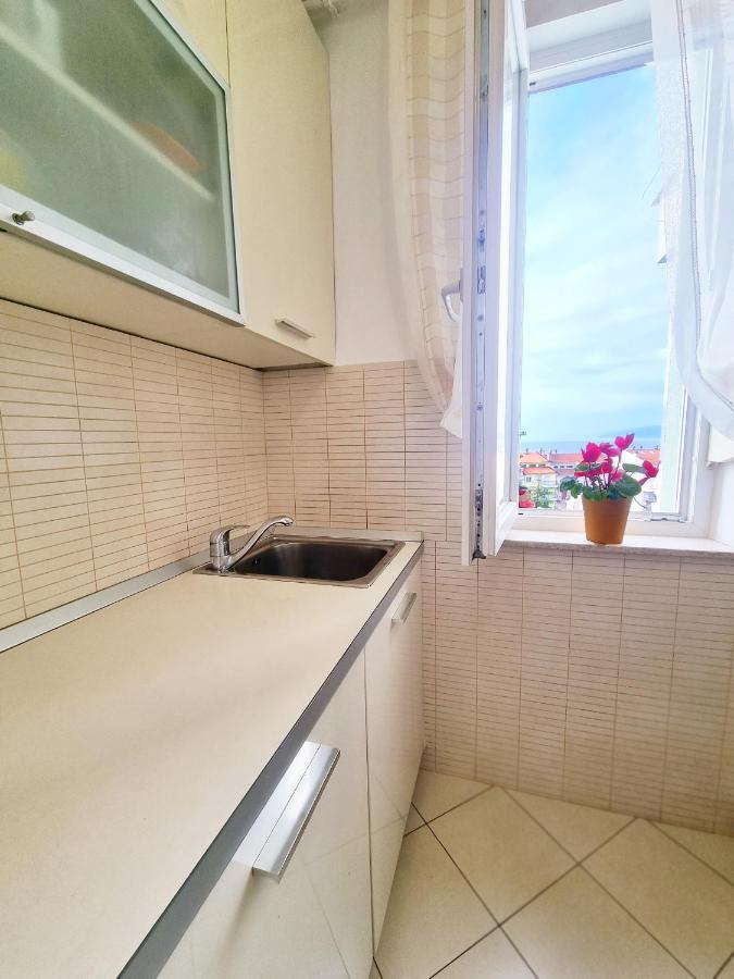 Apartment Rijeka With Sea View Εξωτερικό φωτογραφία